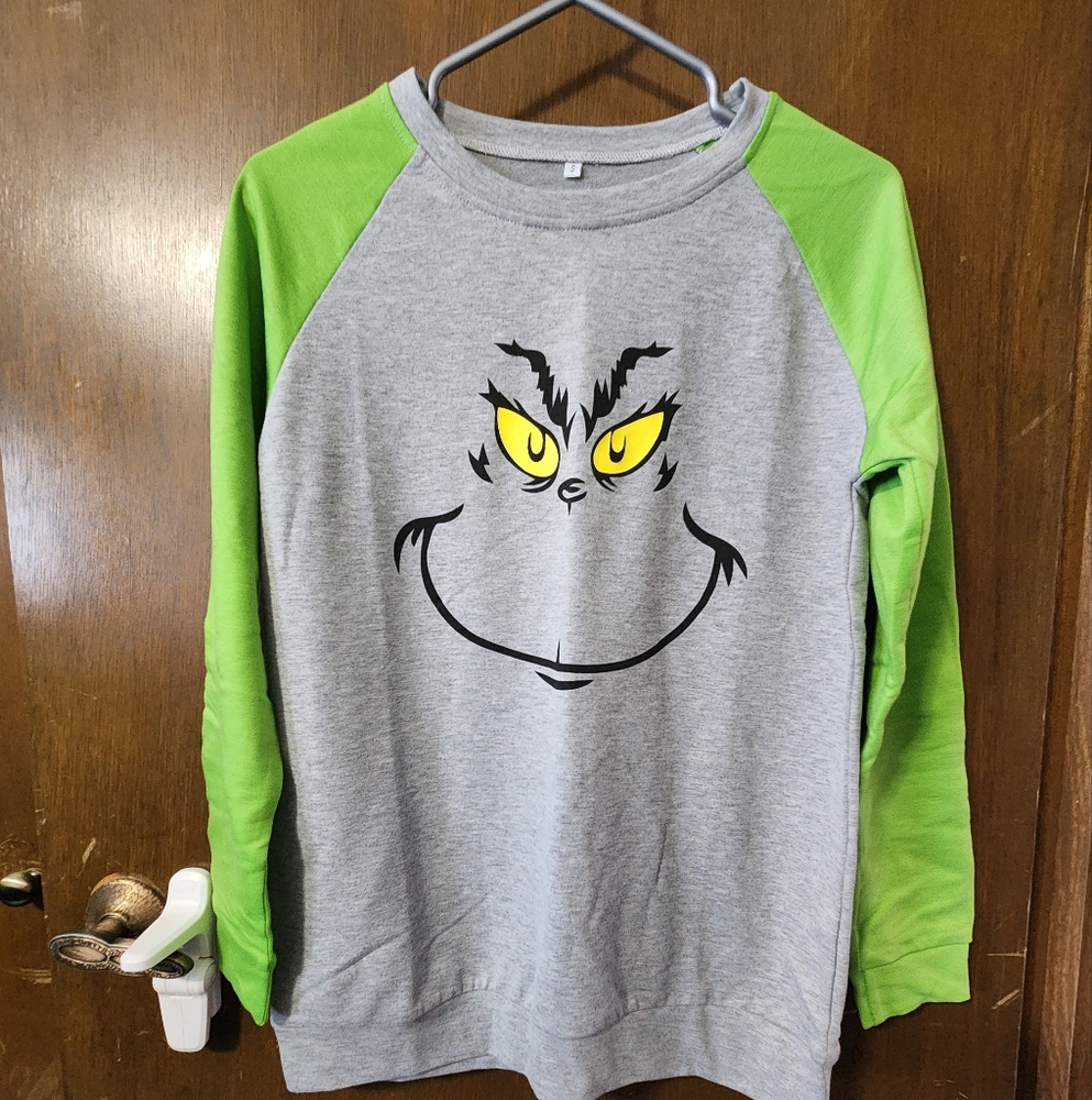 💥3for$15💥 Womens Grinch Lightweight Crew Neck Sweater SMALL NWOT